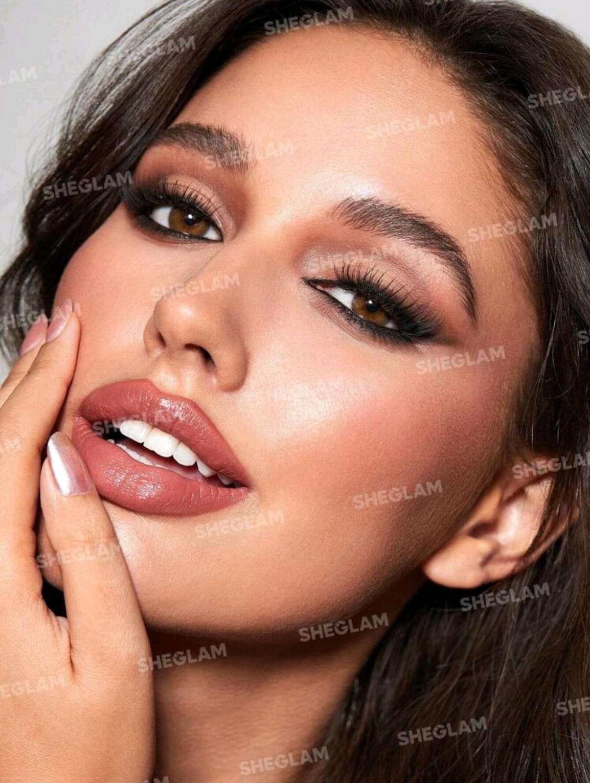 SHEGLAM Ez Glide Matte Eyeliner Pencil Highly Pigmented Black