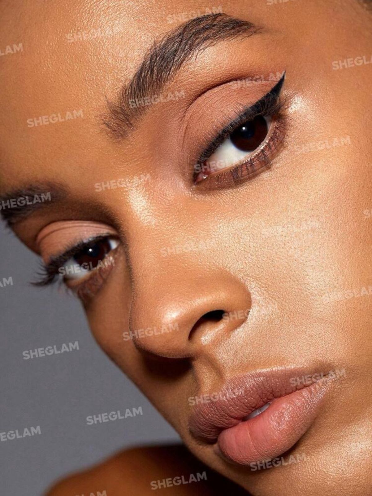 SHEGLAM Get Foxy Eye Stamp & Liner Pen 3 In 1 Waterproof Liquid Eyeliner