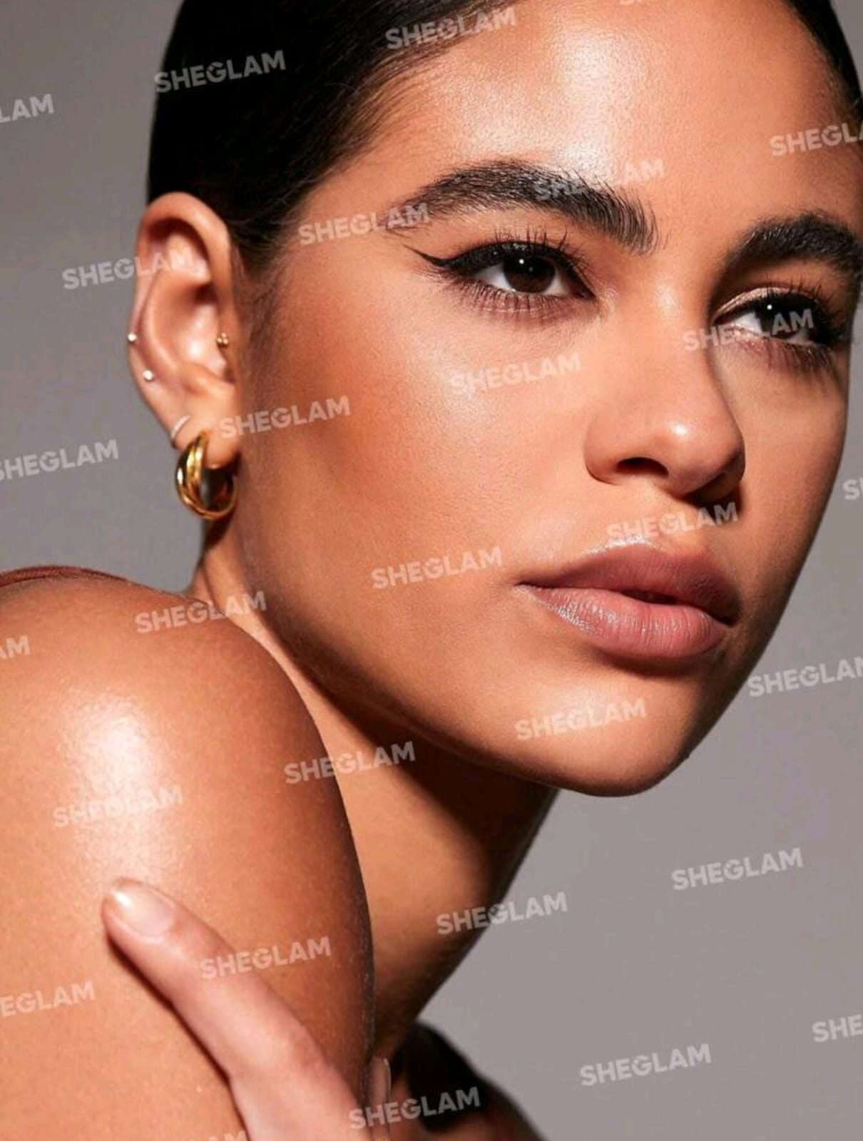 SHEGLAM Wing It Waterproof Liner Duo-Black 2 In 1 Waterproof Liquid Eyeliner