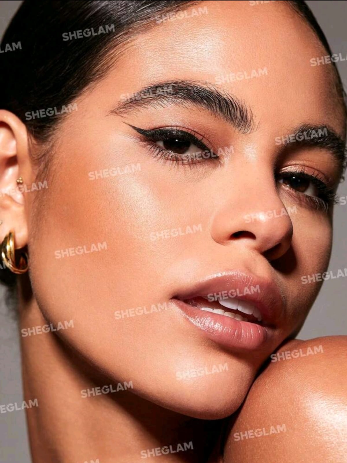 SHEGLAM Wing It Waterproof Liner Duo-Black 2 In 1 Waterproof Liquid Eyeliner