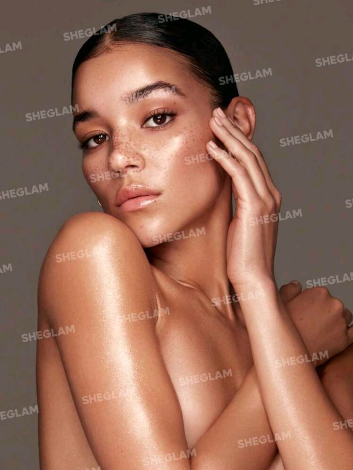 SHEGLAM Sunkissed Body Highlighter - Eros Liquid Highlighter