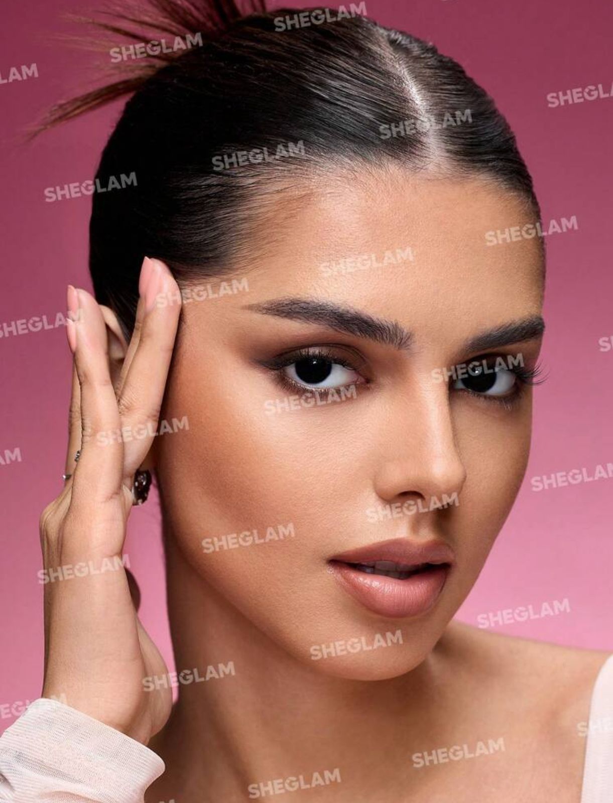 SHEGLAM Baked Glow Setting Powder