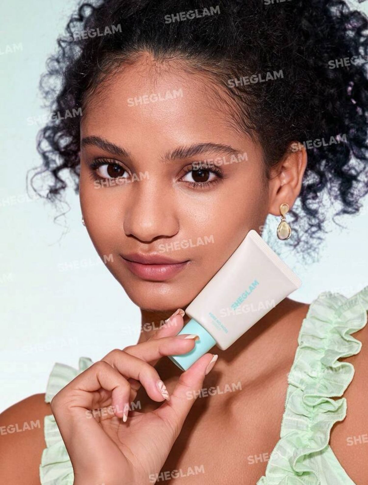 SHEGLAM Pore No More Primer Poreless Oil-Control Primer Lightweight