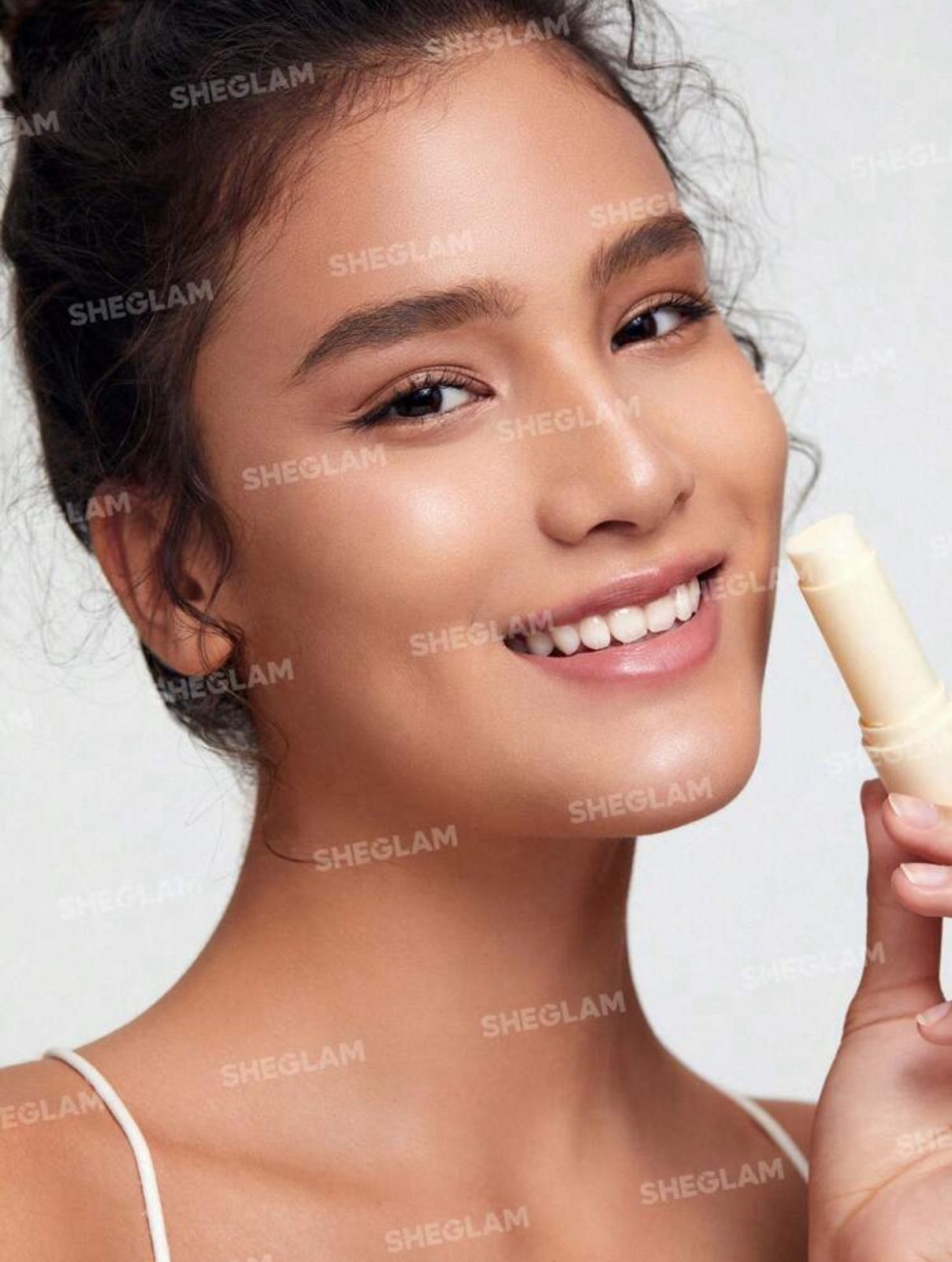 SHEGLAM Insta-Cool Hydrating Stick